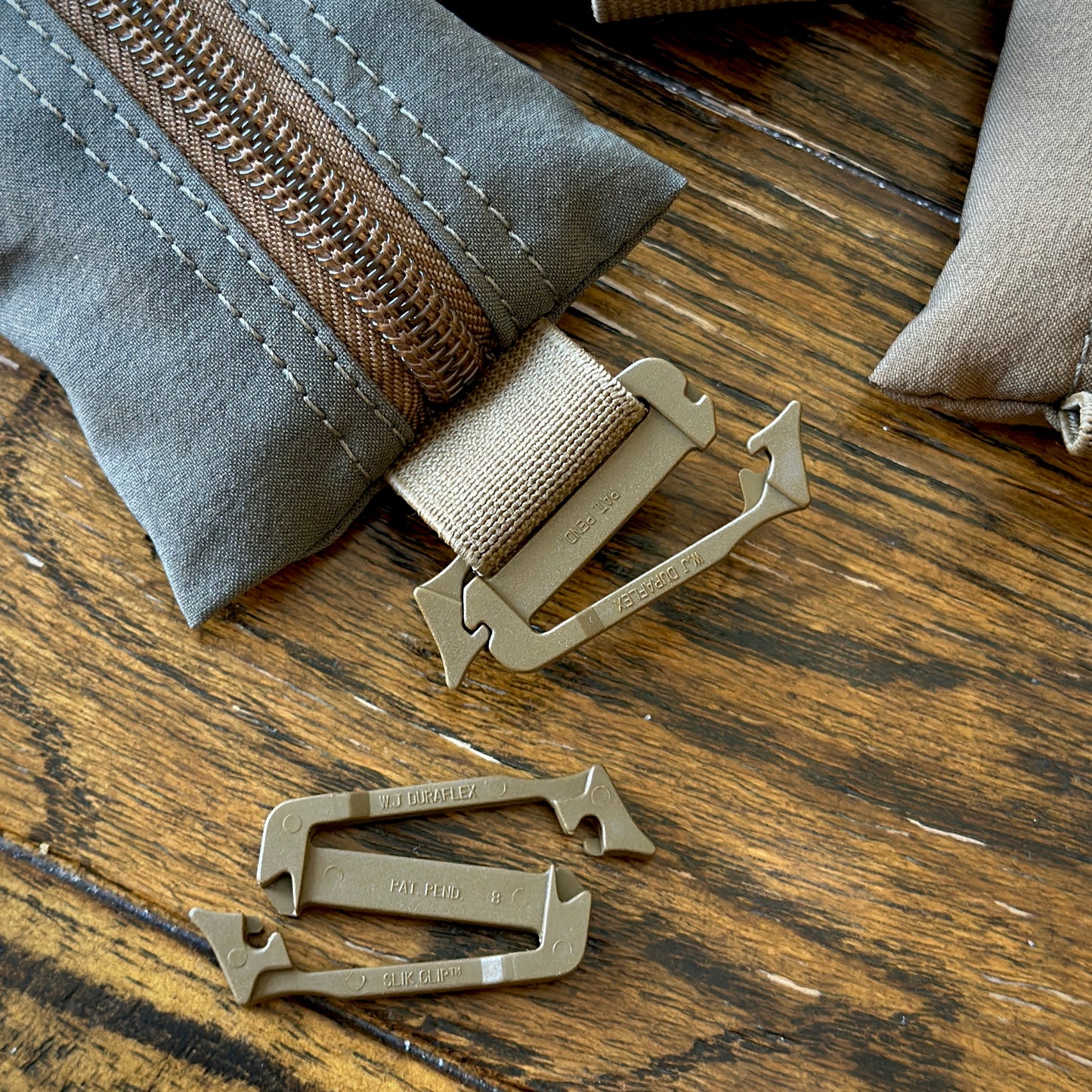 The Clipper Pouch